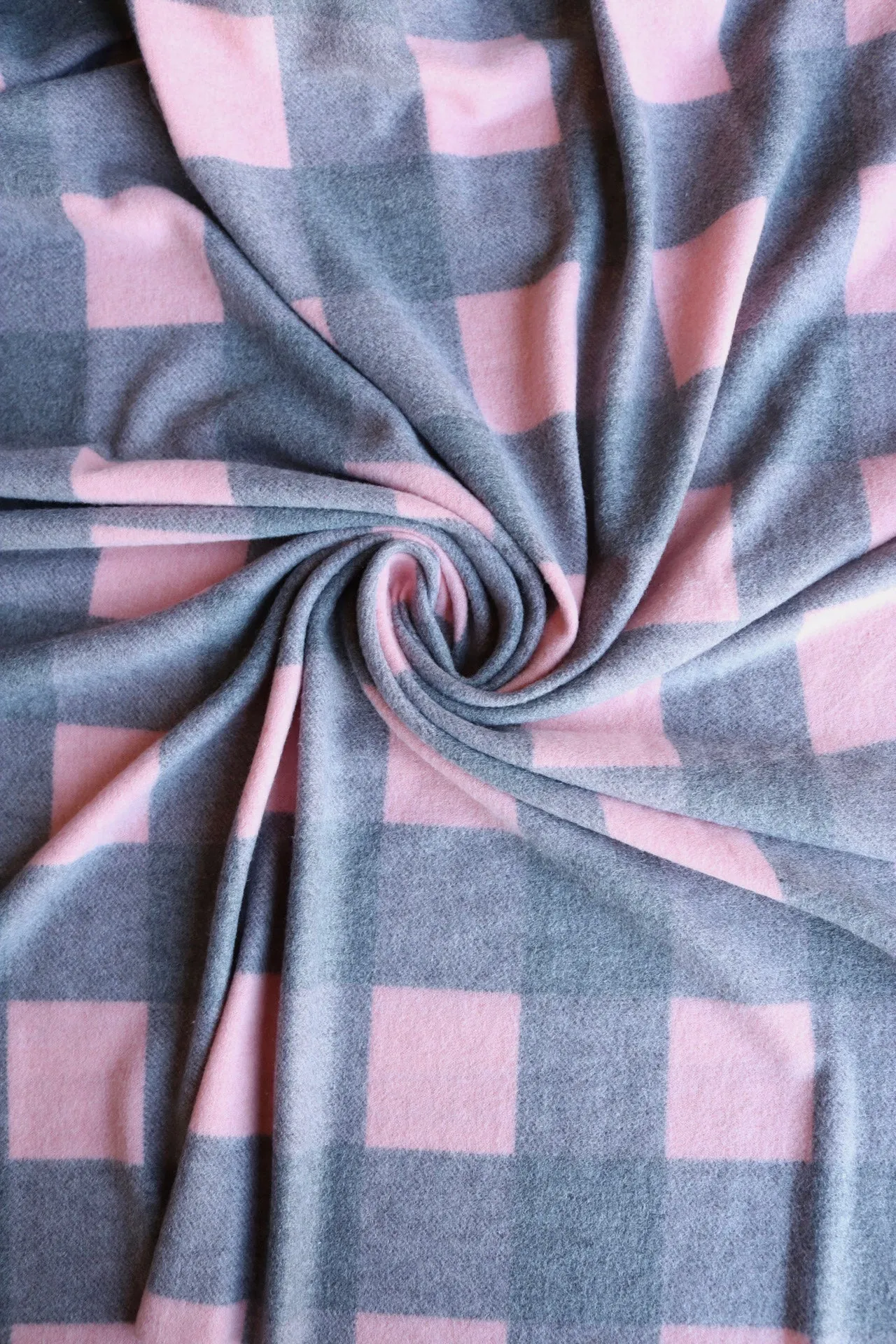 2YD 16IN REMNANT; Rose Large Check Alpaca Soft Brushed Sweater Knit