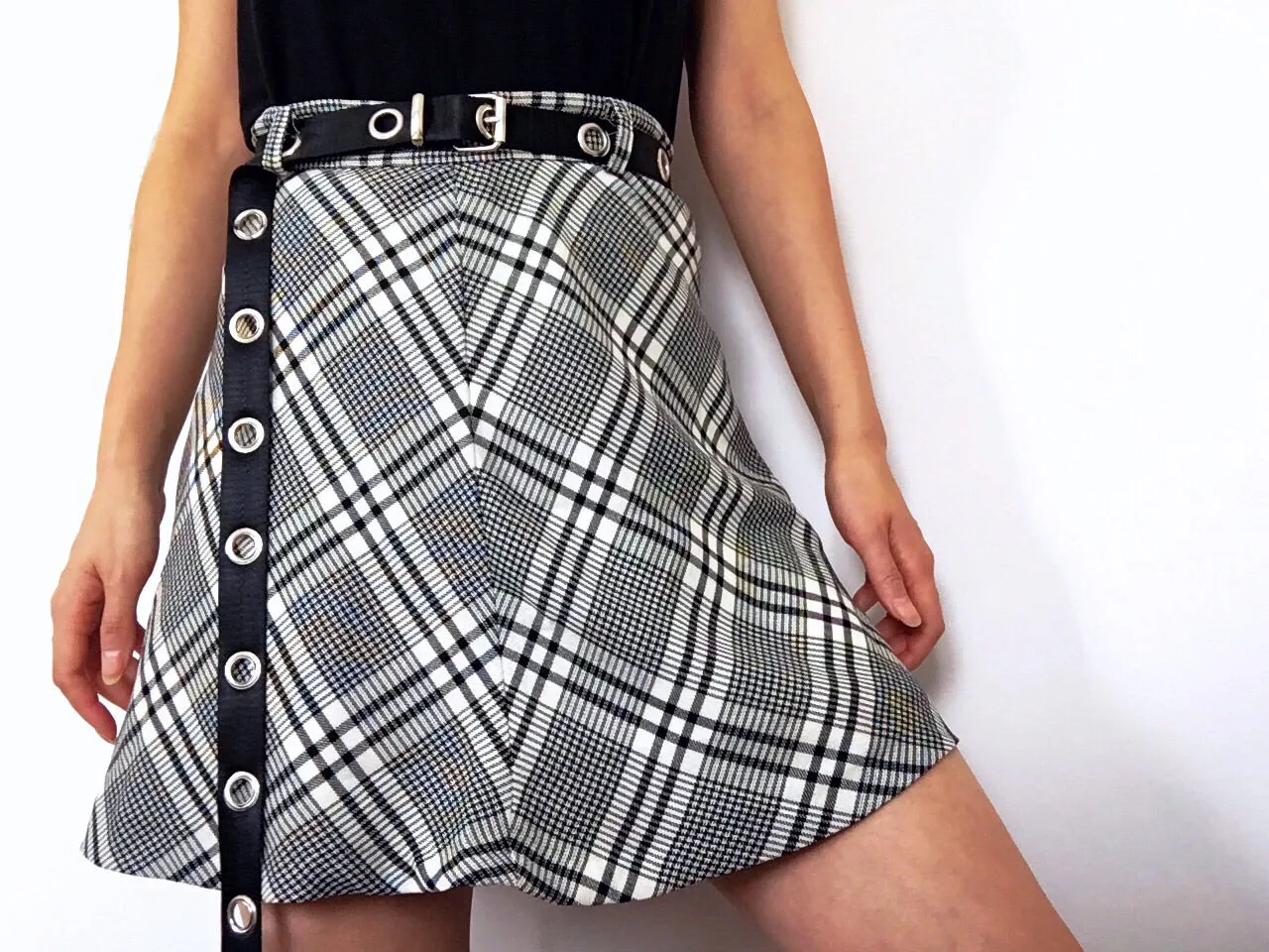 90S Y2K  HIGH WAIST WAISTED CHECK CHECKED  SKIRT