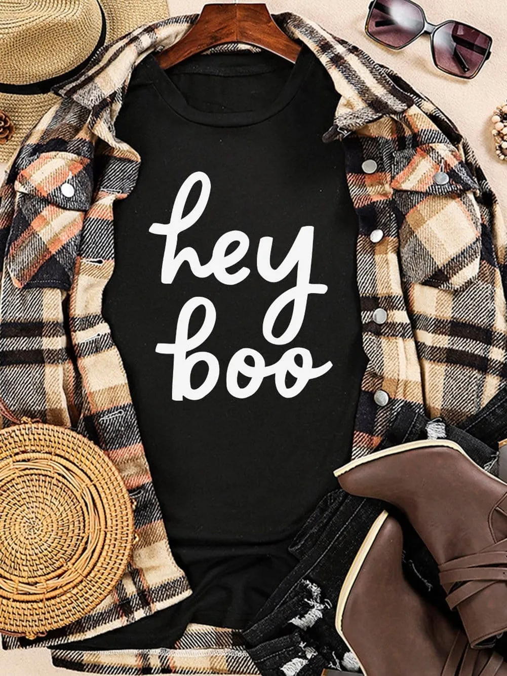 Bold "Hey Boo" WordArt Halloween Graphic Tee