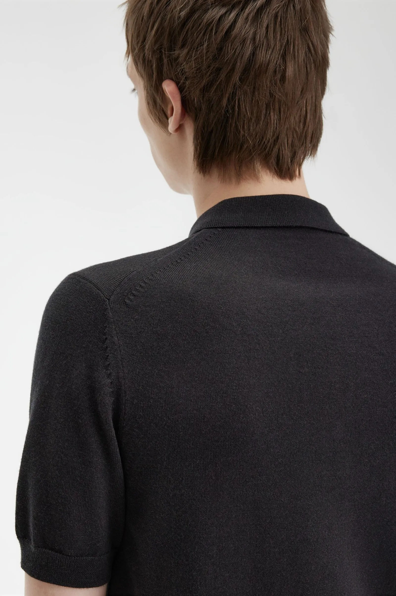 CLASSIC KNITTED SHIRT