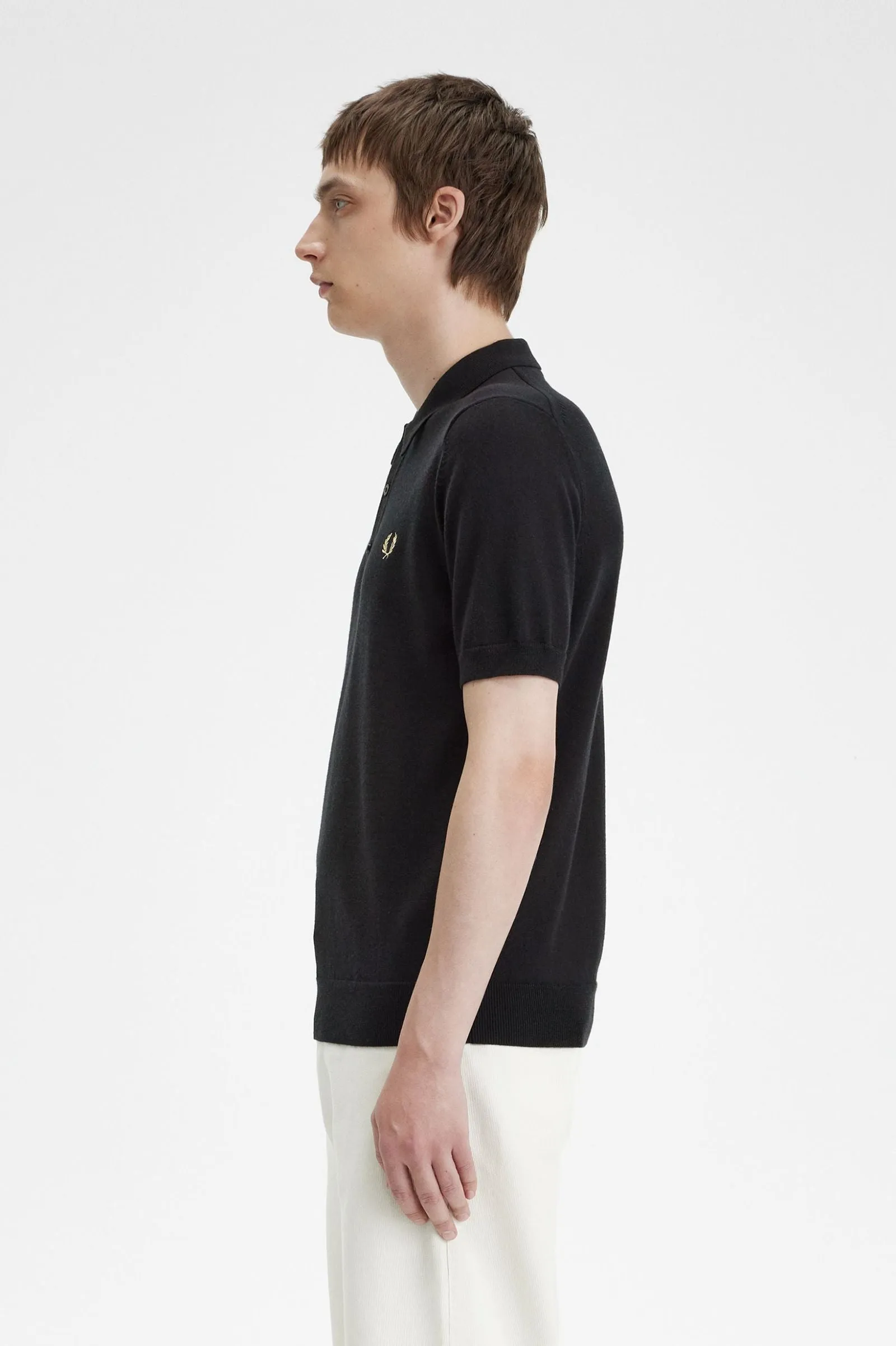 CLASSIC KNITTED SHIRT