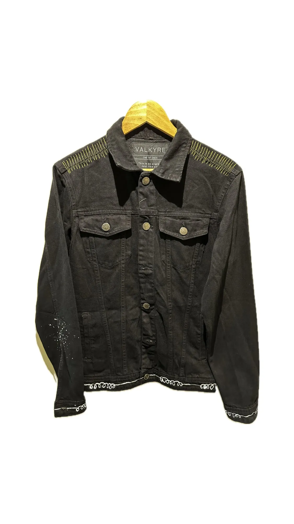 I RUN THIS SHIT LIKE CARDIO' VANDALISM VALKYRE JACKET