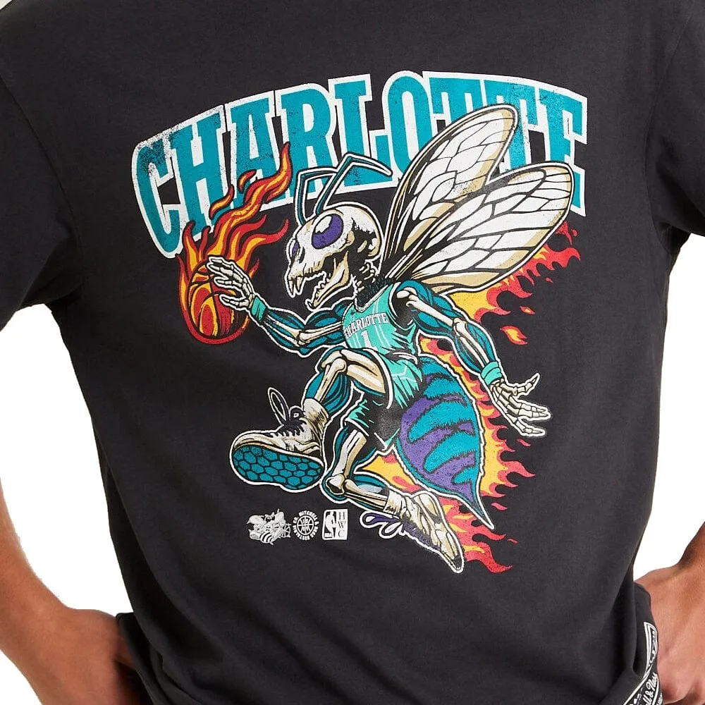 Mitchell & Ness On Fire Tee Charlotte Hornets - Overdyed Black